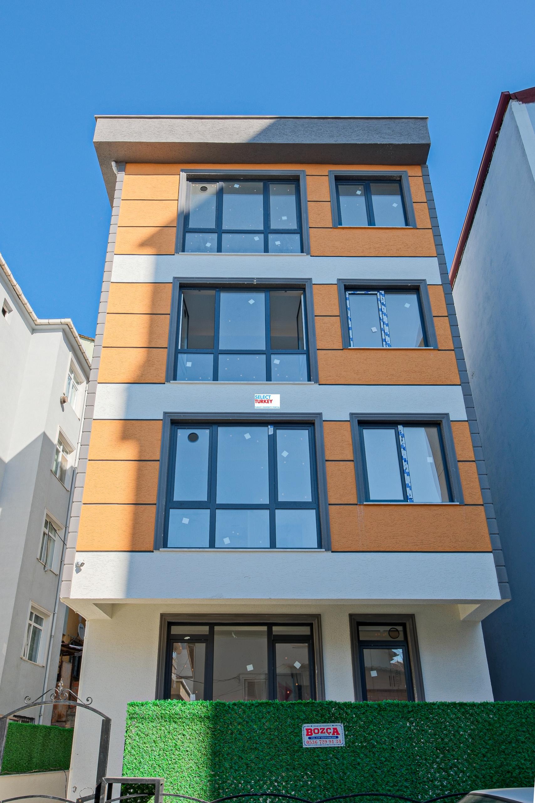 turk citizen kartal exterior