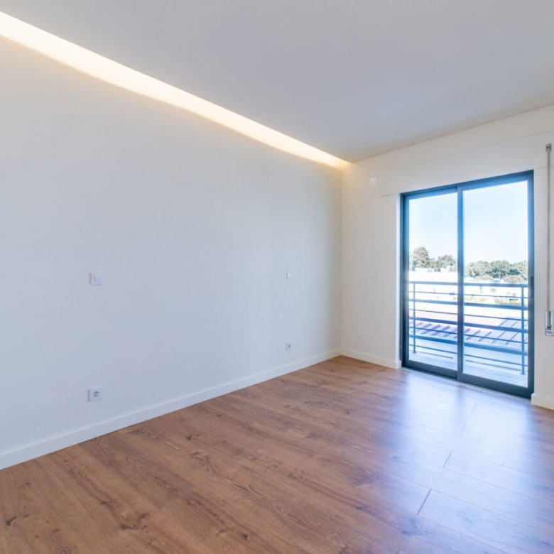 Palmela village room